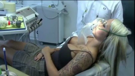 Усыпил пациентку и взял силой